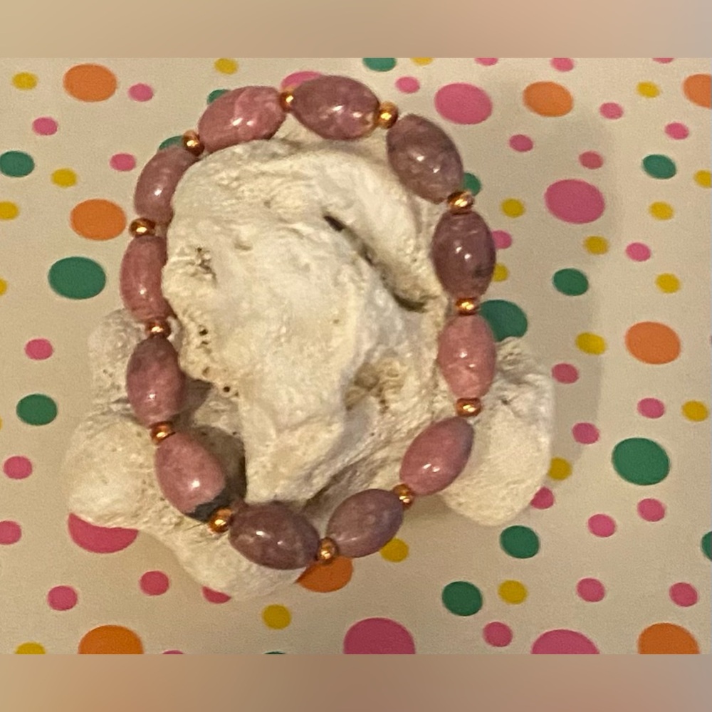 NEW Genuine Pink Rhodonite crystal bracelet
